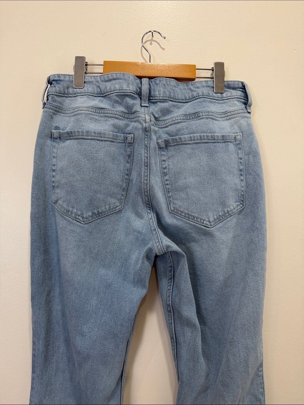 Hollister Light Blue High Rise Flare Jeans with Knee Rips - Long Length - Picture 9 of 9